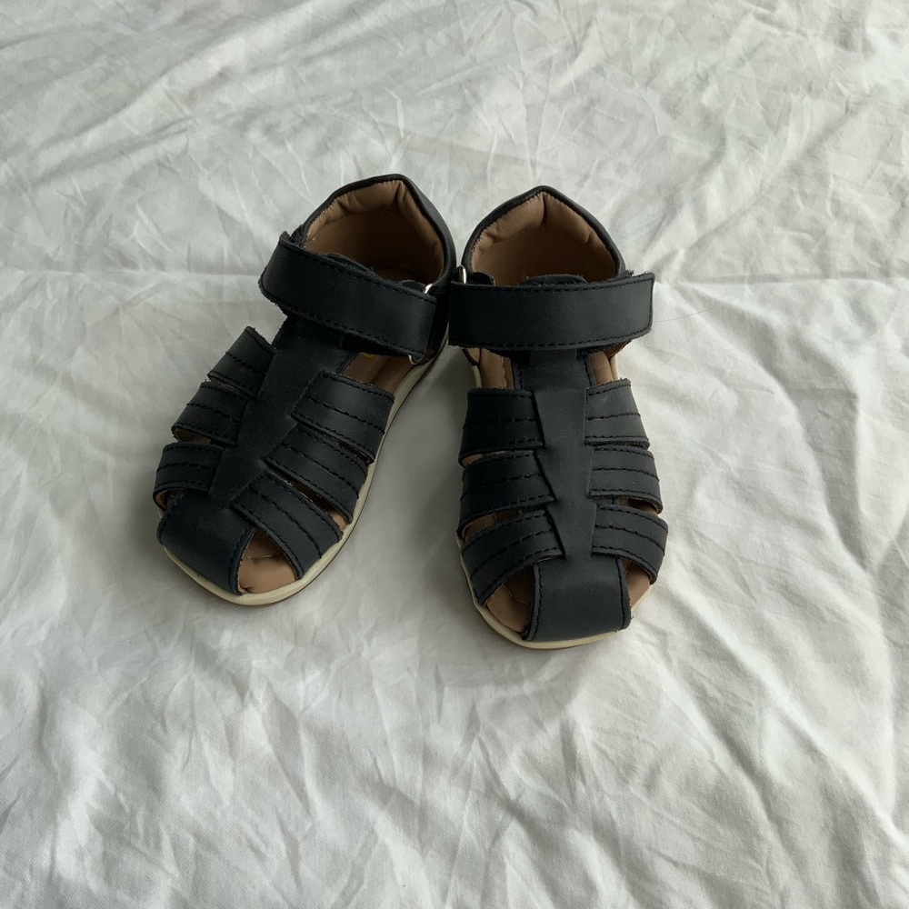 New Toddler Closed Toe Sandals EU 22 | Soft Sole Summer Shoes